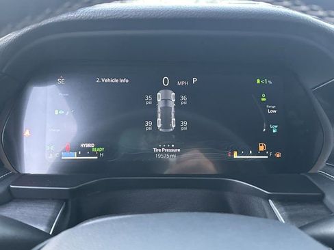 Used 2023 Jeep Grand Cherokee 4WD 4xe w/ Luxury Tech Group II image 33