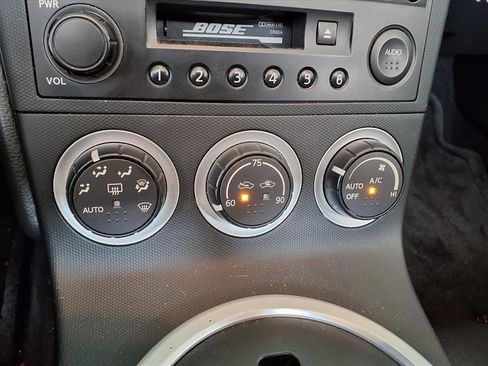 Used 2004 Nissan 350Z Touring image 20