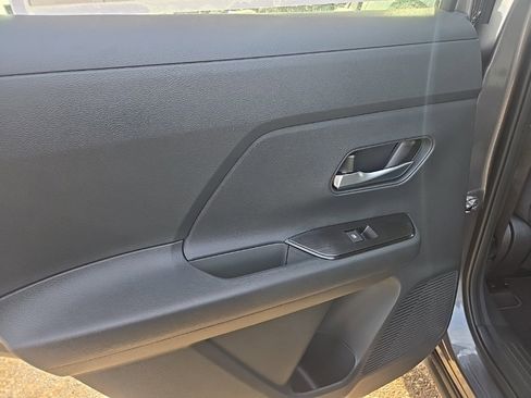 New 2026 Nissan Kicks SV image 26