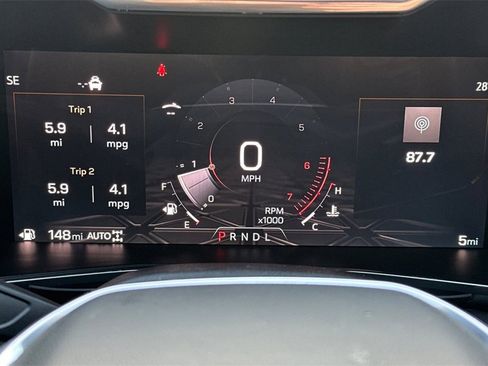 New 2026 GMC Canyon Elevation w/ Convenience Package image 21