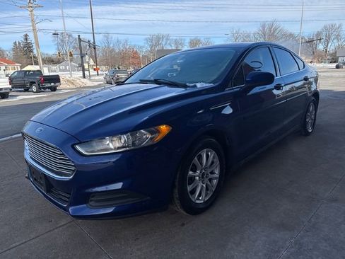 Used 2016 Ford Fusion S image 5
