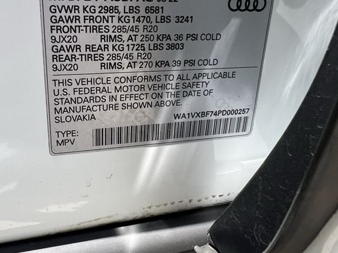 Used 2023 Audi Q7 3.0T Prestige w/ Prestige Package AWD/4WD image 37