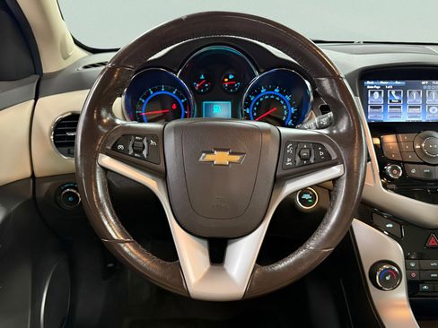 Used 2015 Chevrolet Cruze LTZ w/ Sun, Sound and Sport Package image 10