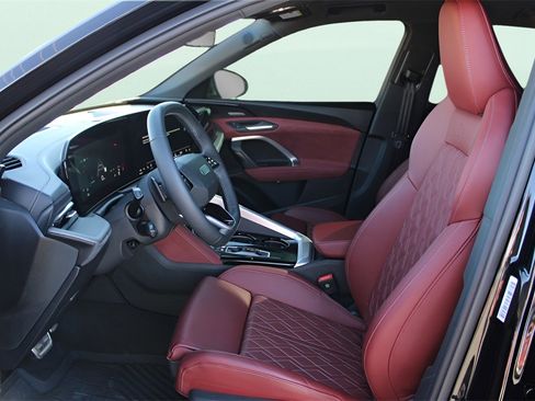 Used 2025 Audi SQ5 Premium Plus image 15