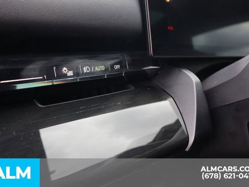 Used 2024 BMW i5 eDrive40i w/ Convenience Package image 13