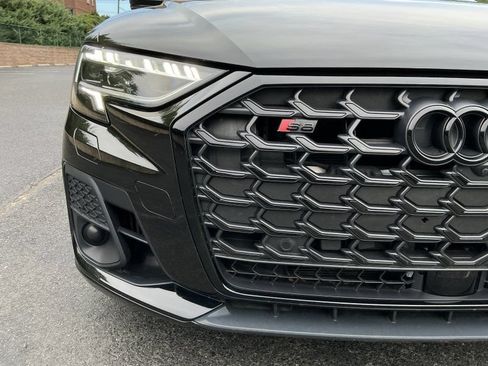 Used 2023 Audi S8 AWD/4WD image 3