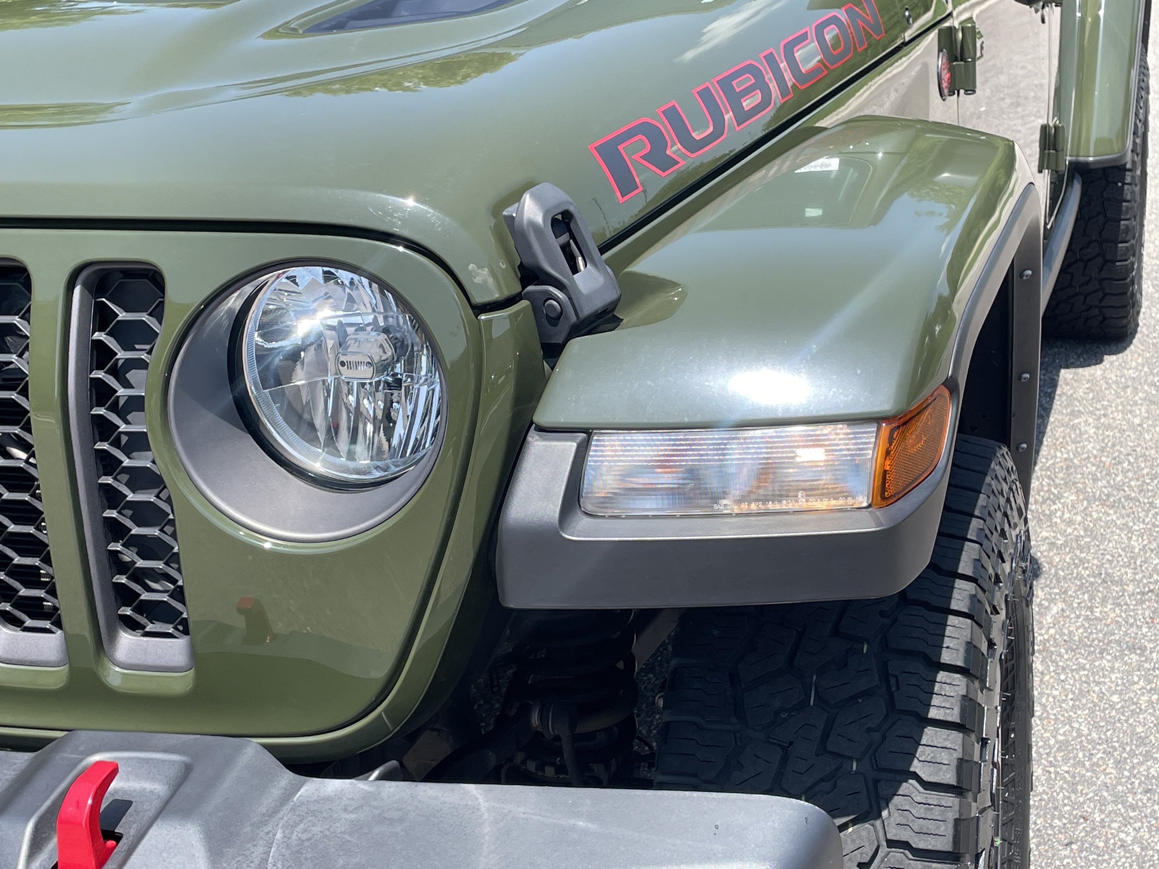 Used 2023 Jeep Gladiator Rubicon w/ Trailer Tow Package AWD/4WD image 5