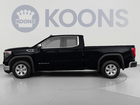 Used 2023 GMC Sierra 1500 SLE AWD/4WD image 2