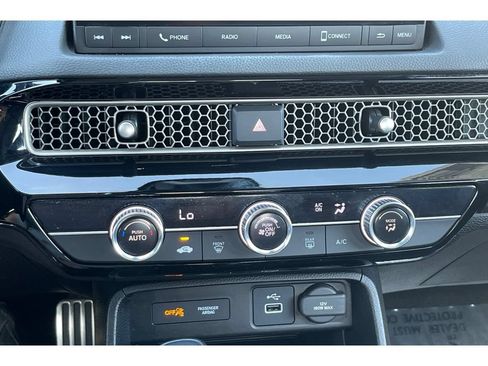 Used 2023 Honda Civic Sport image 26