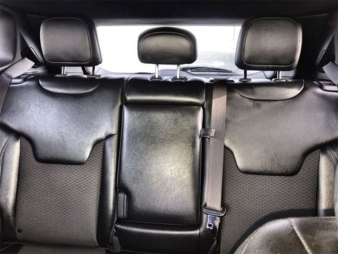 Used 2022 Jeep Compass Altitude image 21