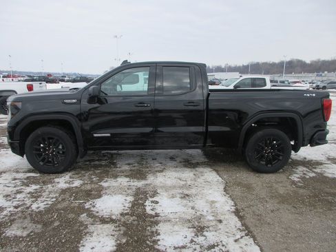 New 2026 GMC Sierra 1500 Elevation image 8