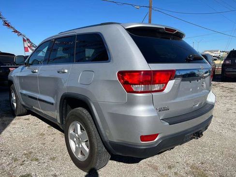 Used 2013 Jeep Grand Cherokee Laredo w/ Laredo E Group image 5