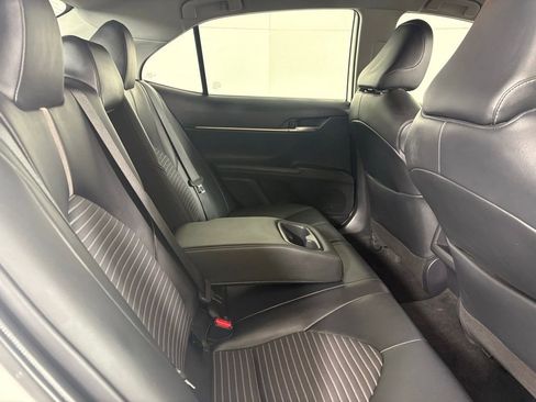 Used 2023 Toyota Camry SE FWD image 17