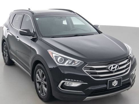 Used 2017 Hyundai Santa Fe Sport image 1