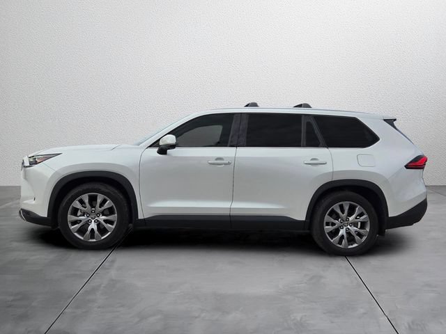 Used 2024 Toyota Grand Highlander AWD Hybrid image 2