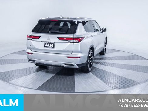 Used 2024 Mitsubishi Outlander SE FWD image 9