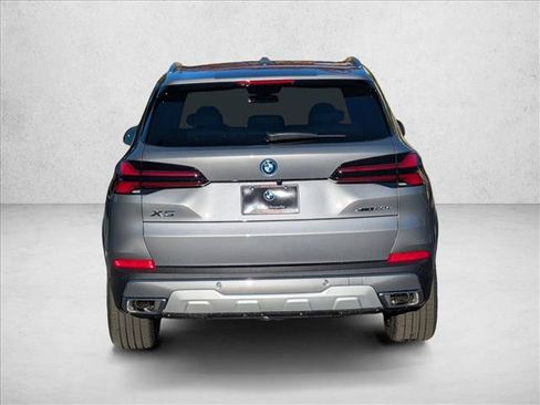 Used 2026 BMW X5 xDrive50e w/ Executive Package AWD/4WD image 7