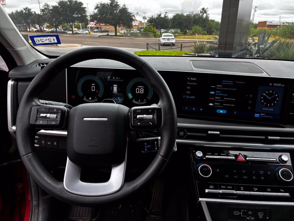 Used 2025 Hyundai Santa Fe SEL FWD image 14