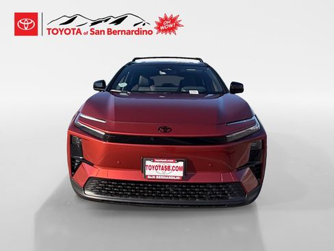 New 2026 Toyota C-HR AWD/4WD image 8