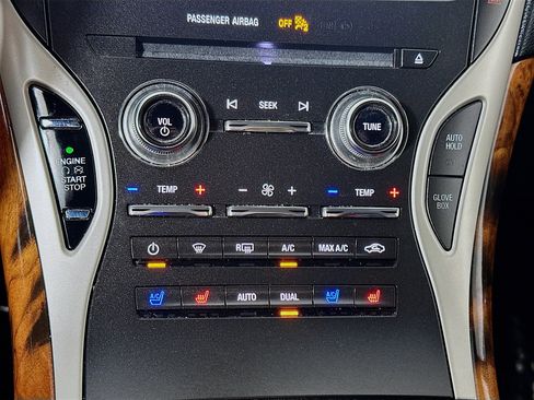 Used 2018 Lincoln MKX Reserve AWD/4WD image 16