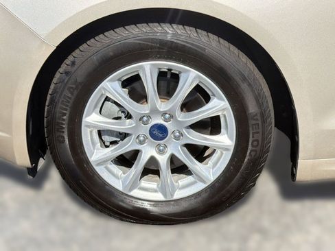 Used 2017 Ford Fusion S FWD image 12