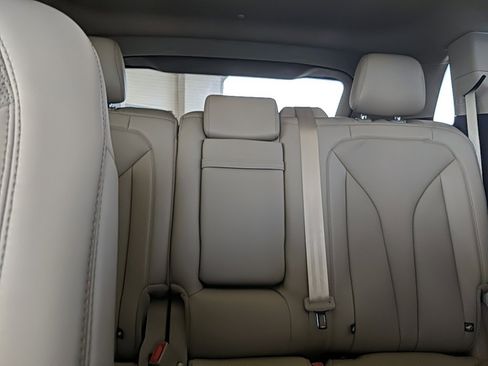 Certified 2022 Lincoln Nautilus Reserve w/ Equipment Group 201A image 28