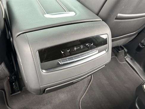 Used 2024 Cadillac Escalade Sport w/ LPO, ONYX Package image 44