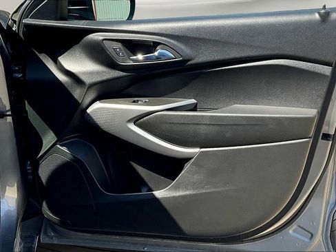 Used 2024 Chevrolet Trax RS w/ Driver Confidence Package image 26