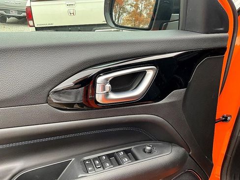 New 2026 Jeep Compass Limited image 12