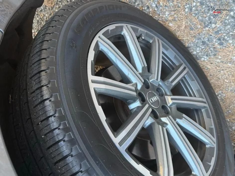 Used 2018 Audi Q7 3.0T Premium Plus AWD/4WD image 24