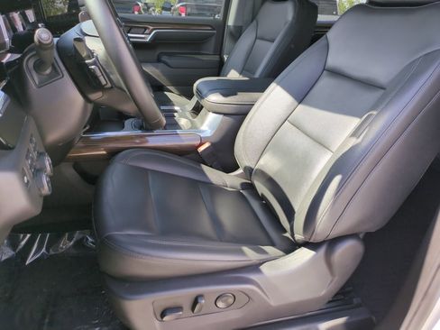 Certified 2024 Chevrolet Silverado 1500 LT Trail Boss w/ LT Trail Boss Premium Package AWD/4WD image 16