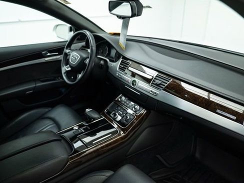 Used 2014 Audi A8 3.0T w/ Premium Package image 17