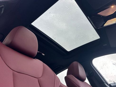 Used 2023 BMW i4 eDrive40 w/ Premium Package image 17