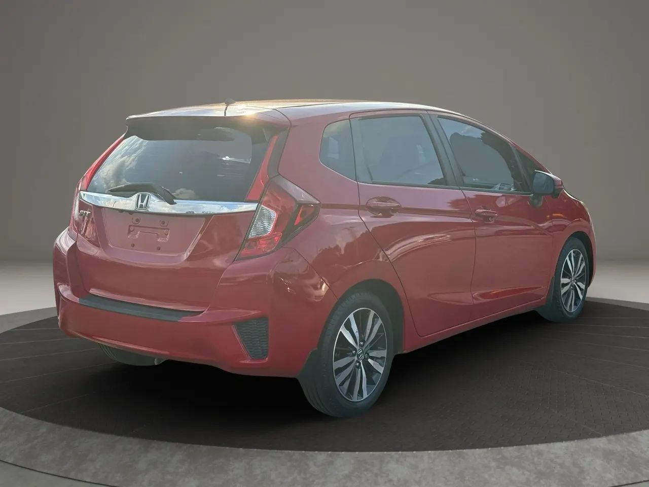 Used 2016 Honda Fit EX image 5