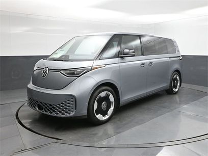 New 2025 Volkswagen ID. Buzz Pro S