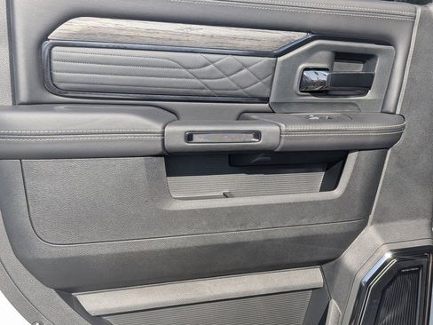 New 2026 RAM 2500 Limited image 21