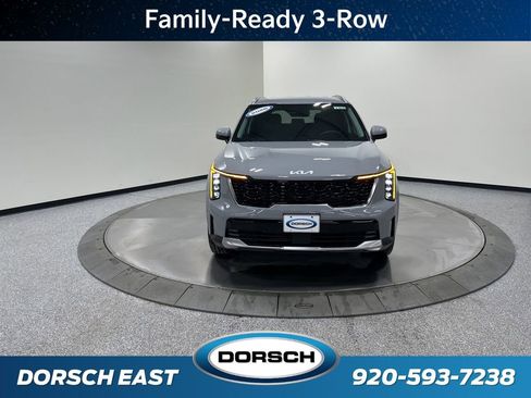 New 2026 Kia Sorento EX AWD/4WD image 2