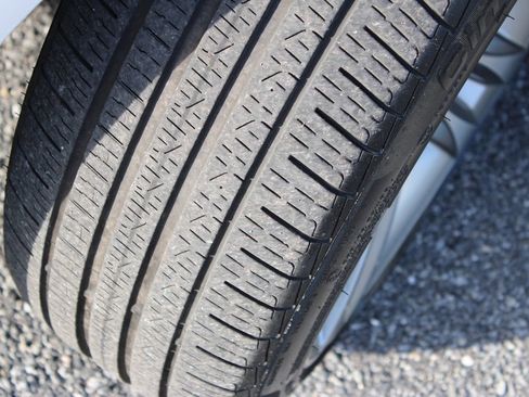 Used 2019 BMW 430i xDrive Convertible w/ Executive Package image 42