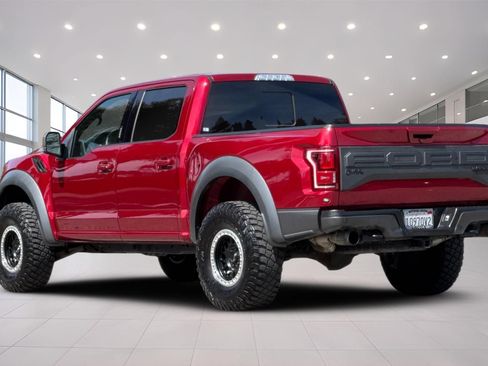 Used 2019 Ford F150 Raptor w/ Equipment Group 802A Luxury AWD/4WD image 6