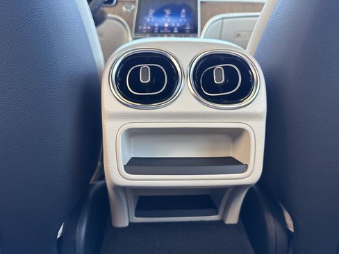 Certified 2024 Mercedes-Benz C 300 Sedan image 35