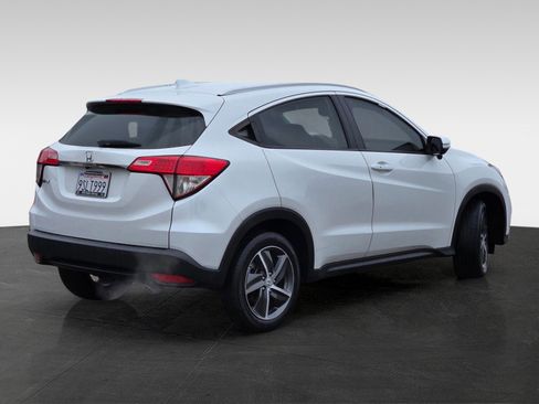 Used 2021 Honda HR-V EX image 4