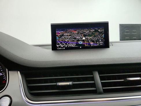 Used 2019 Audi Q7 2.0T Premium Plus w/ Premium Plus Package AWD/4WD image 20