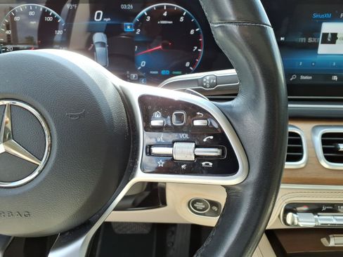 Used 2021 Mercedes-Benz GLE 450 4MATIC image 11