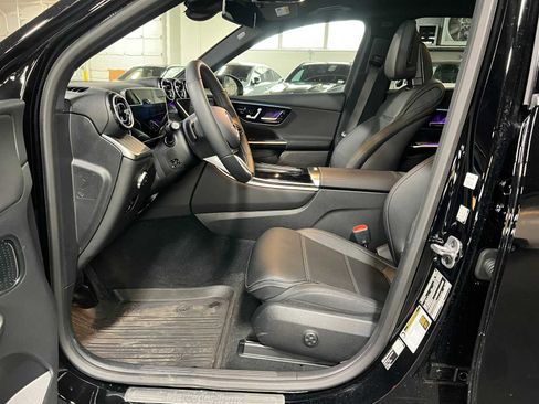 Certified 2026 Mercedes-Benz GLC 300 4MATIC image 21