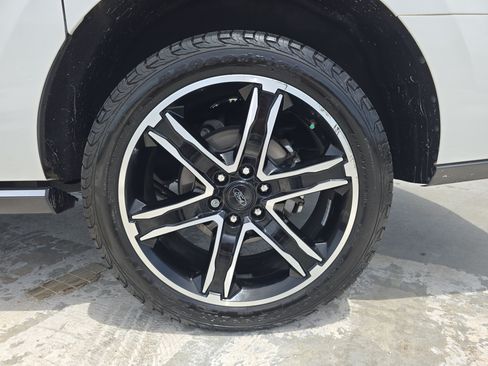 Used 2020 Ford Expedition Max Limited w/ Special Edition Package AWD/4WD image 35
