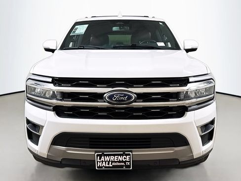 Used 2024 Ford Expedition Max Limited AWD/4WD image 2