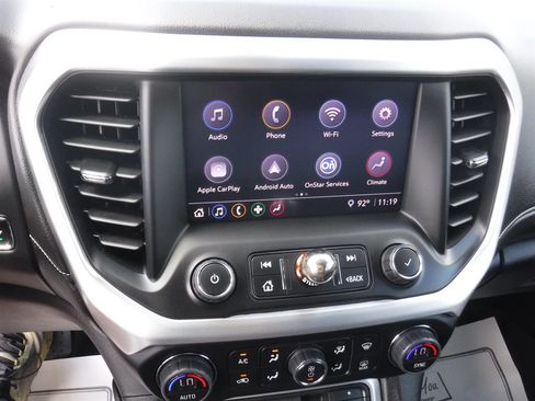 Used 2022 GMC Acadia SLE w/ LPO, Floor Liner Package FWD image 19