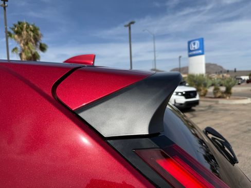 Used 2025 Honda CR-V EX image 8