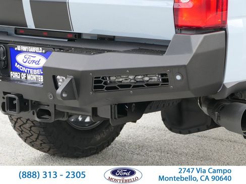 New 2026 Ford F250 Lariat w/ Black Appearance Package AWD/4WD image 8