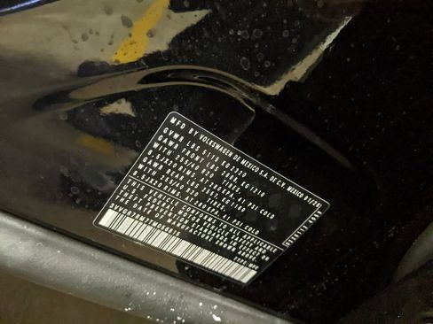 New 2026 Volkswagen Tiguan SE R-Line image 30